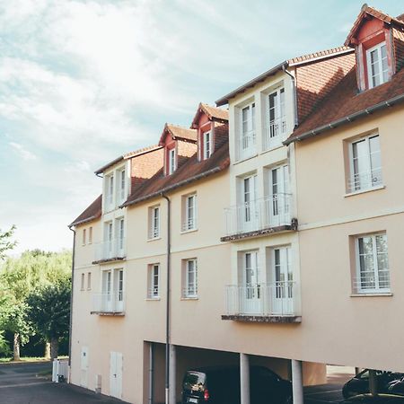 Terres De France - Appart'Hotel 라로슈포세이 외부 사진