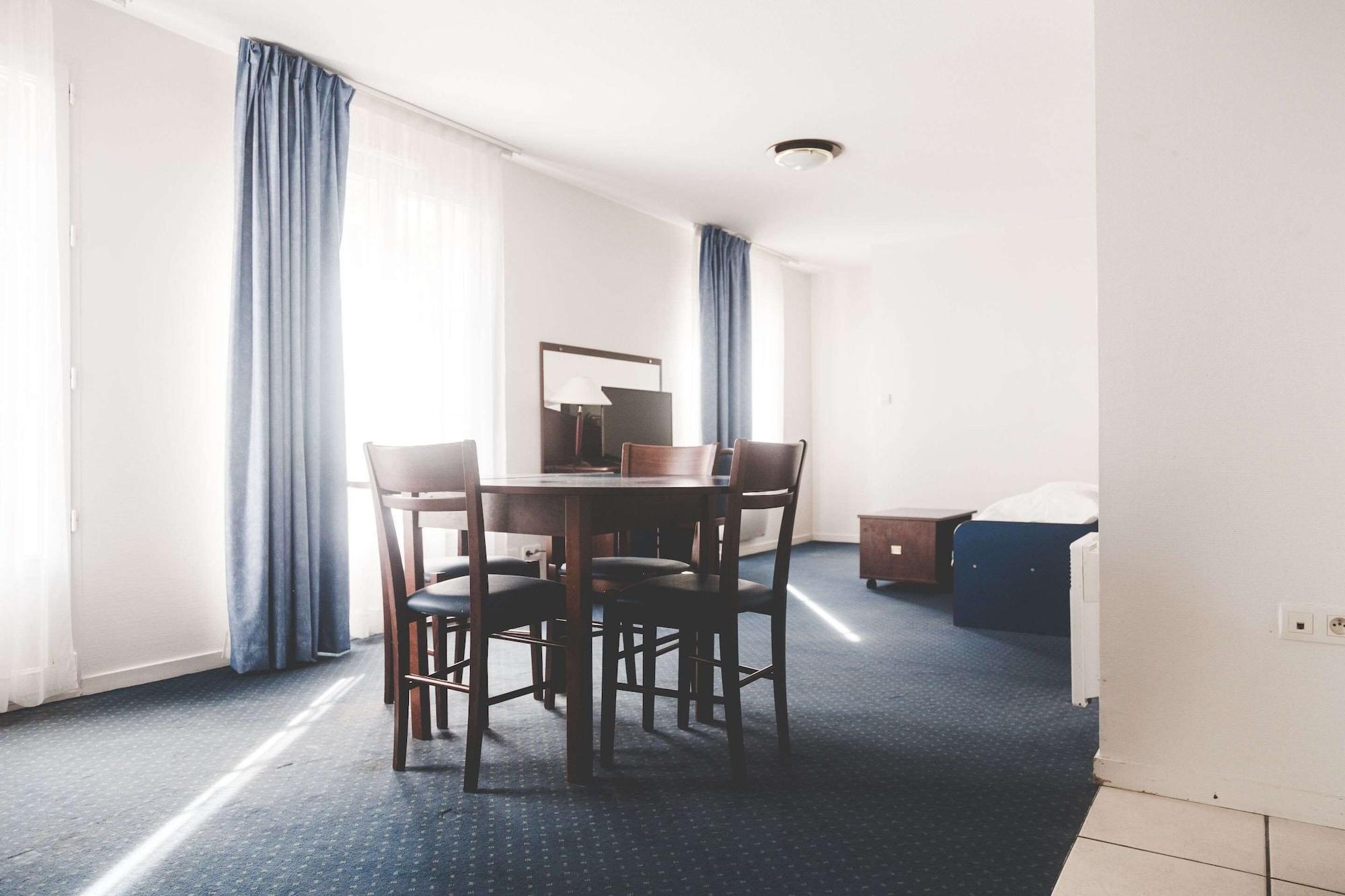 Terres De France - Appart'Hotel 라로슈포세이 외부 사진