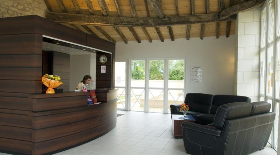 Terres De France - Appart'Hotel 라로슈포세이 외부 사진