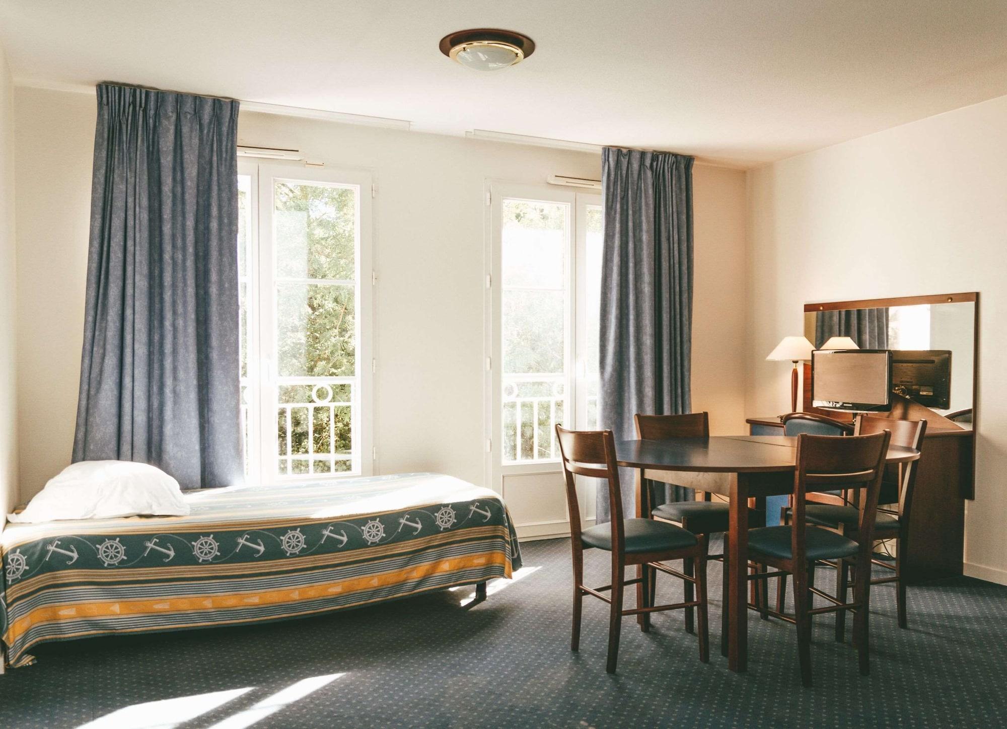 Terres De France - Appart'Hotel 라로슈포세이 외부 사진