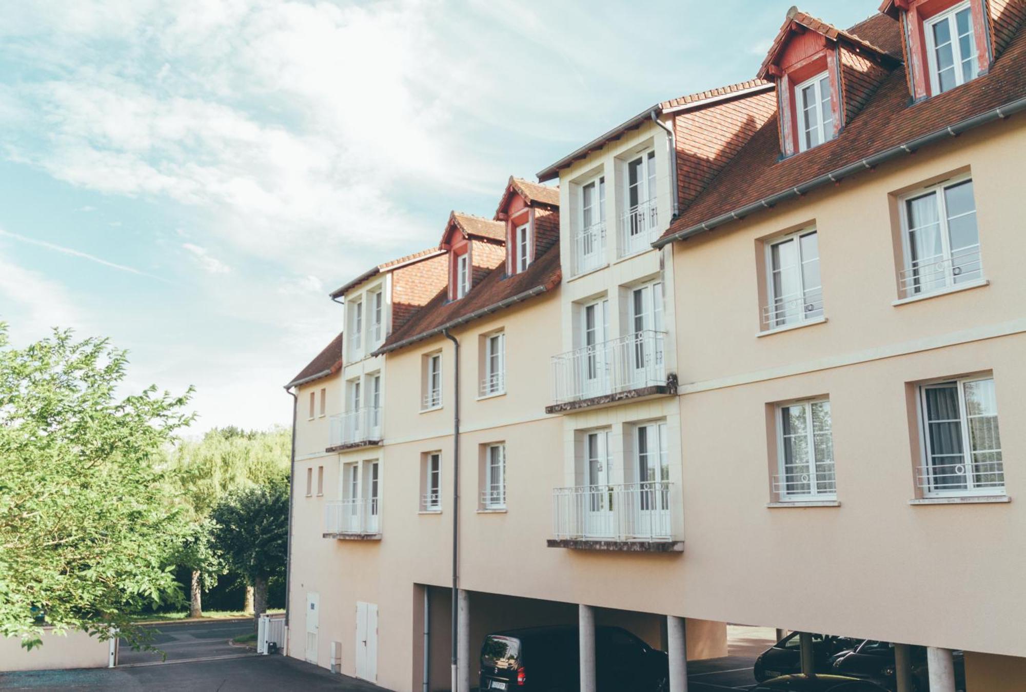 Terres De France - Appart'Hotel 라로슈포세이 외부 사진