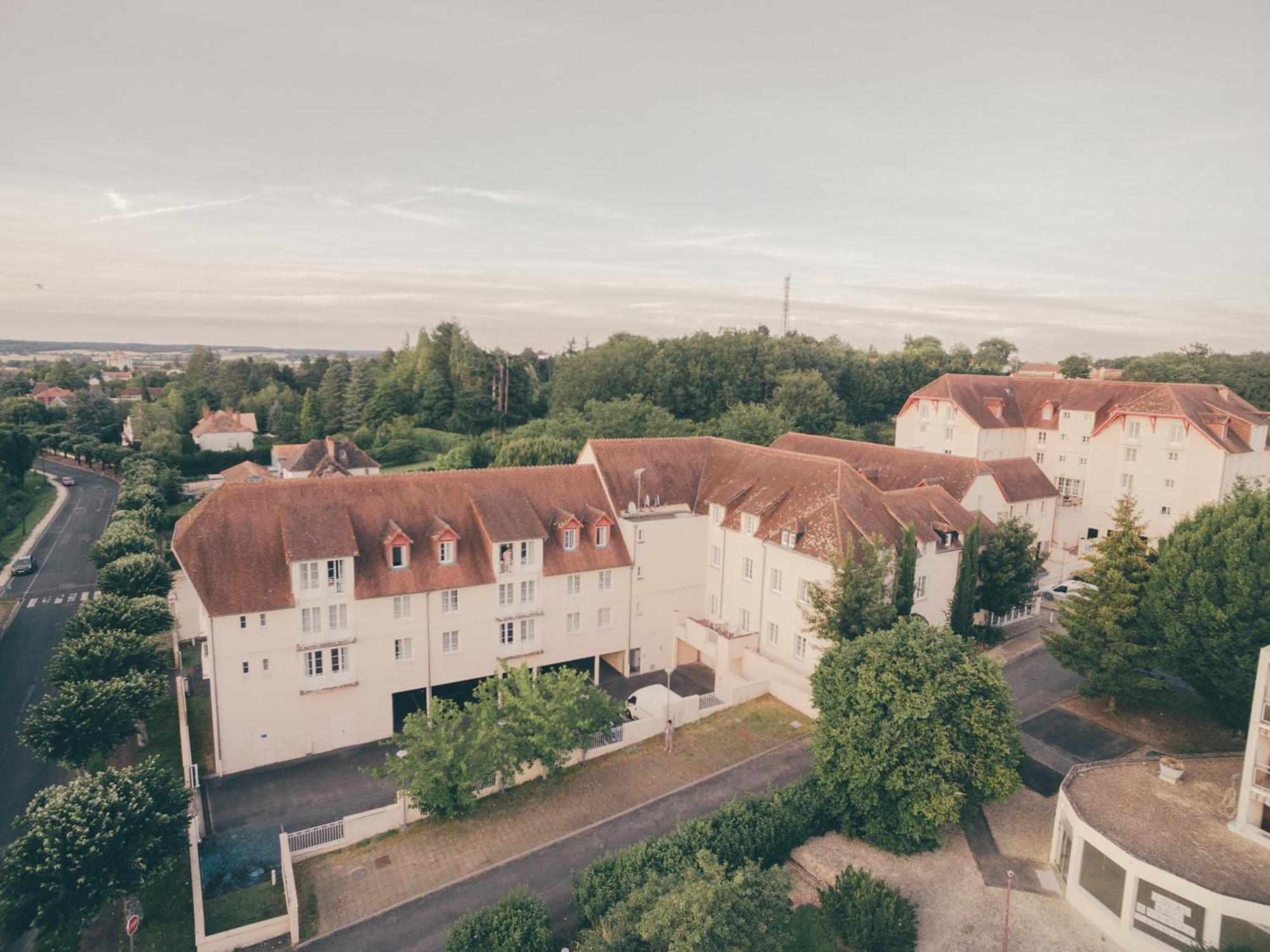 Terres De France - Appart'Hotel 라로슈포세이 외부 사진